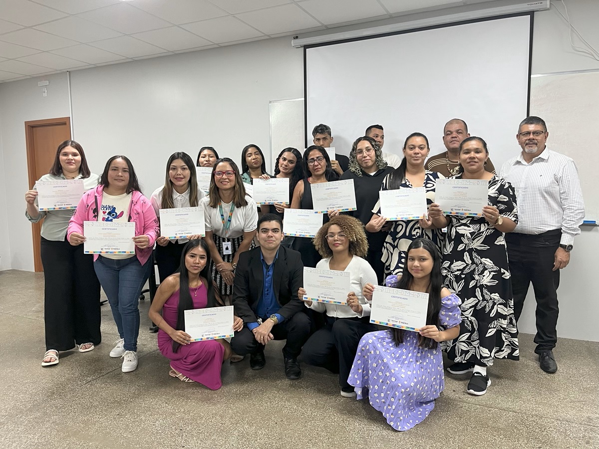 Prefeitura de Manaus certifica alunos do curso Marketing Pessoal